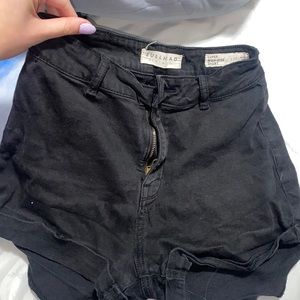 Bullhead high rise black shorts